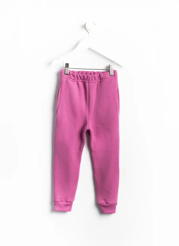 jogging-new-york-teens-8-al14-1746190157-6800.webp