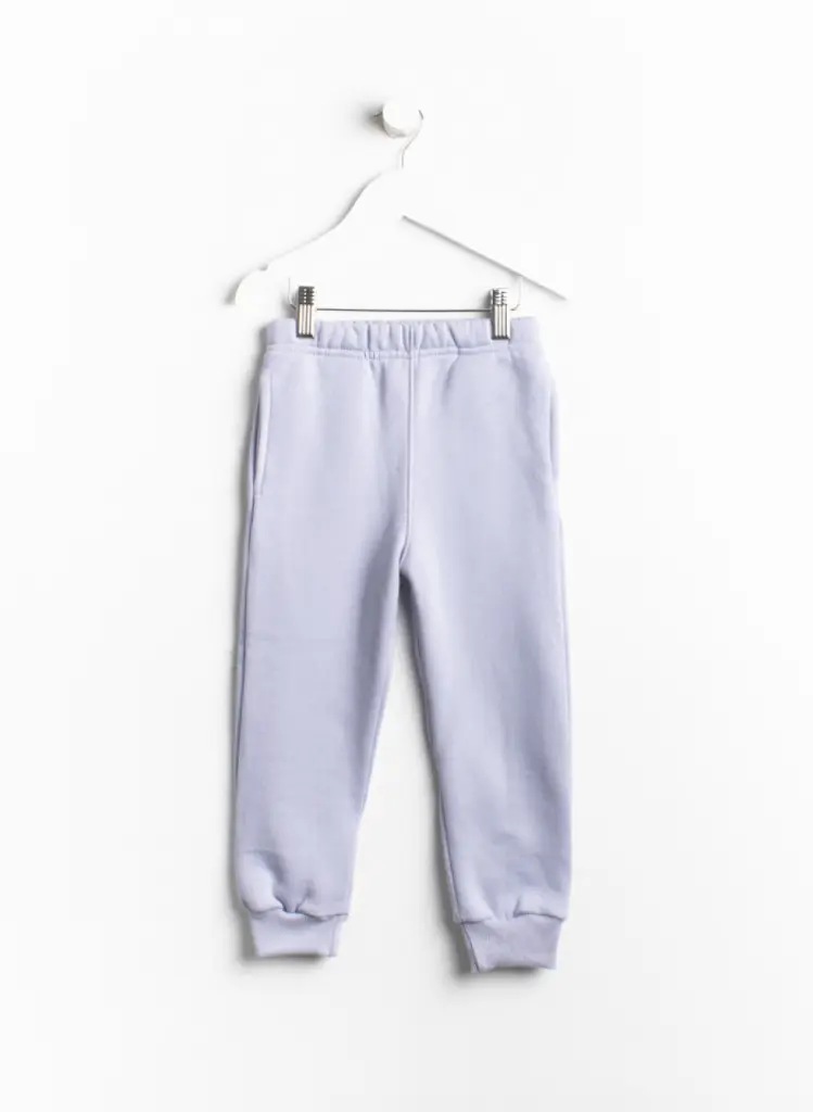 jogging-new-york-teens-8-al14-1746190038-6800.webp